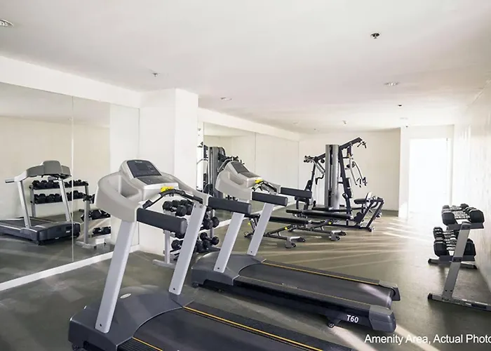Aparthotel Light Residences By Smdc Boni Mrt Edsa